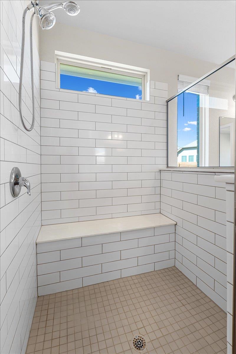 121 Fattoria Cv, Liberty Hill, TX 78642