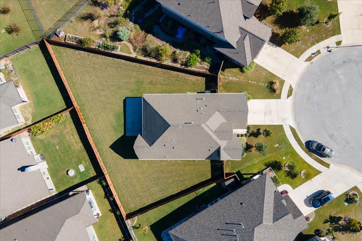 121 Fattoria Cv, Liberty Hill, TX 78642