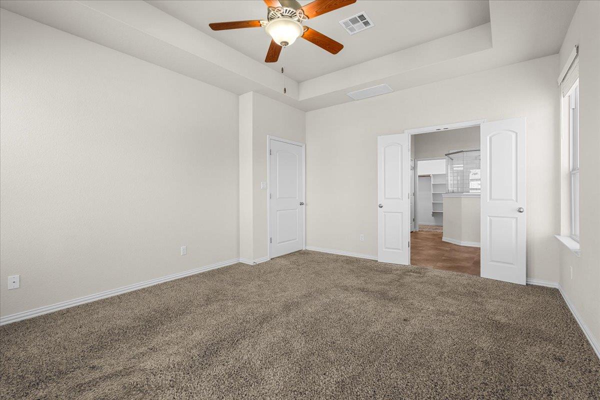 121 Fattoria Cv, Liberty Hill, TX 78642