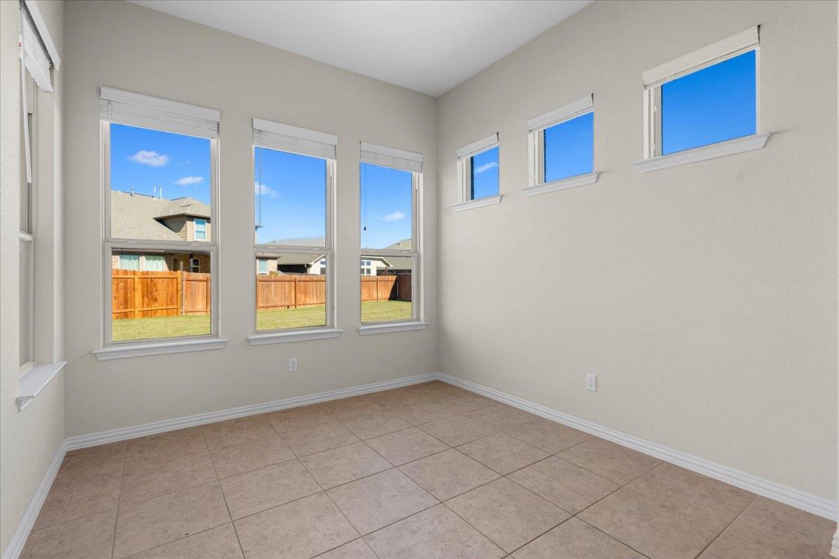 121 Fattoria Cv, Liberty Hill, TX 78642