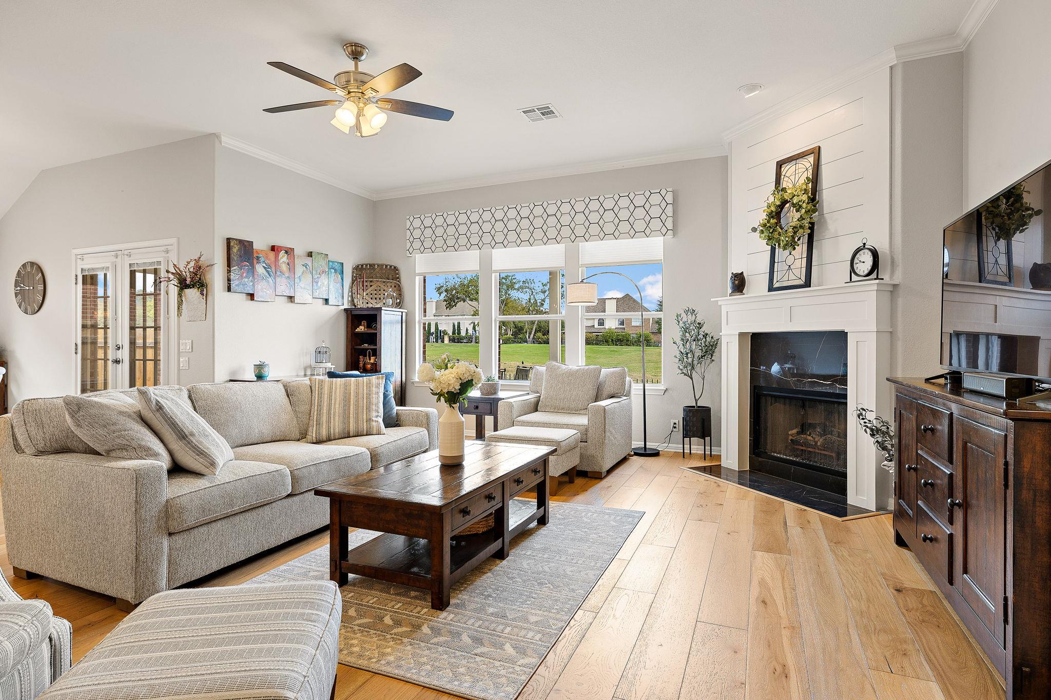 3836 Harvey Penick Dr, Round Rock, TX 78664