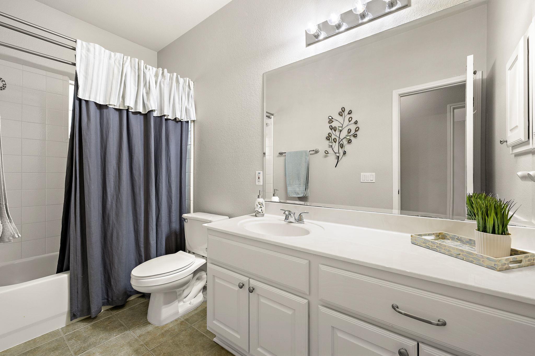 3836 Harvey Penick Dr, Round Rock, TX 78664