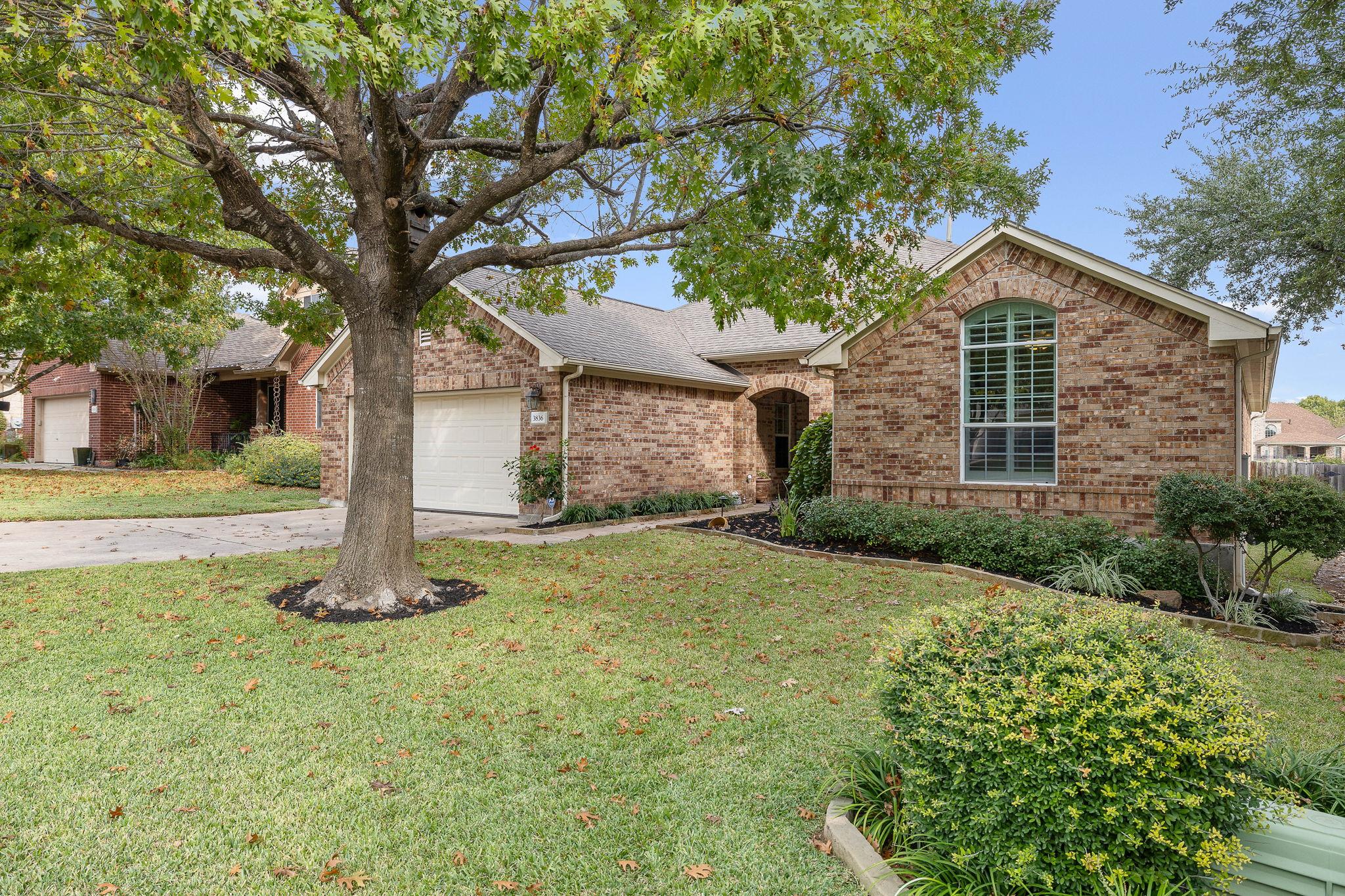 3836 Harvey Penick Dr, Round Rock, TX 78664