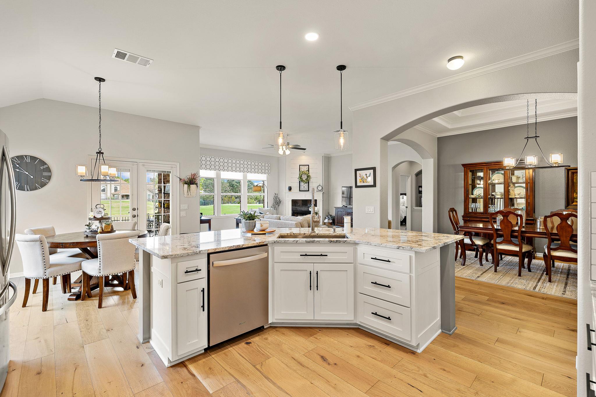 3836 Harvey Penick Dr, Round Rock, TX 78664