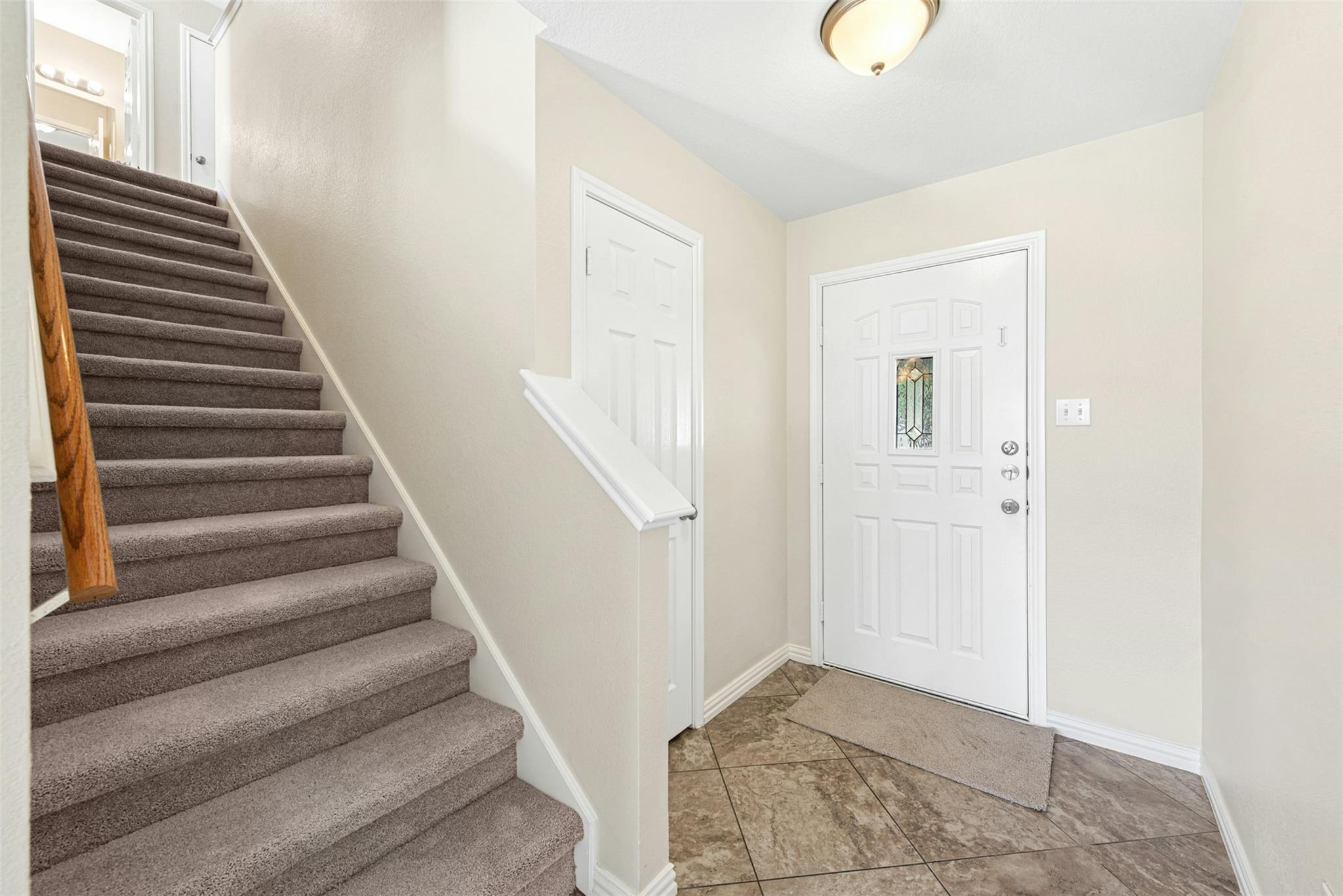 17913 Honey Locust Ln, Elgin, TX 78621