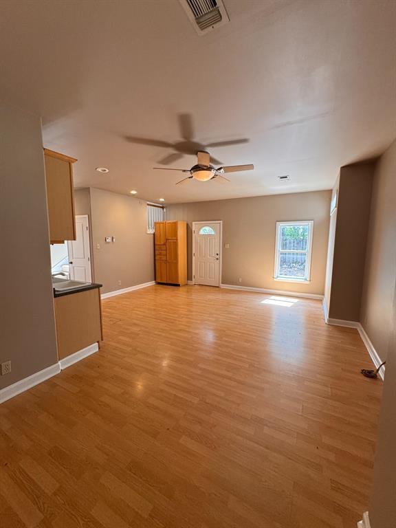 201 W 33rd St, Austin, TX 78705