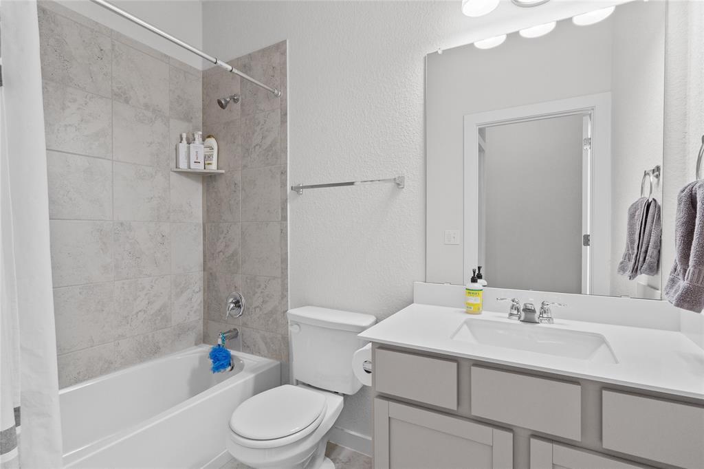 11000 American Mustang Loop, Manor, TX 78653