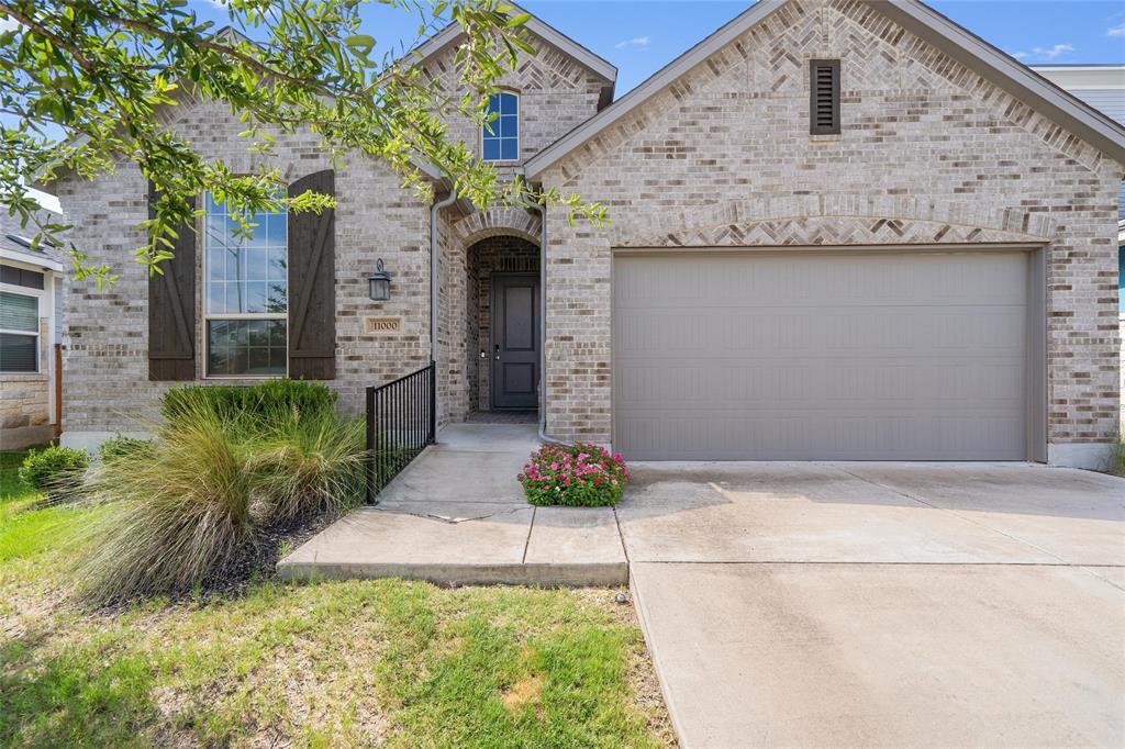 11000 American Mustang Loop, Manor, TX 78653