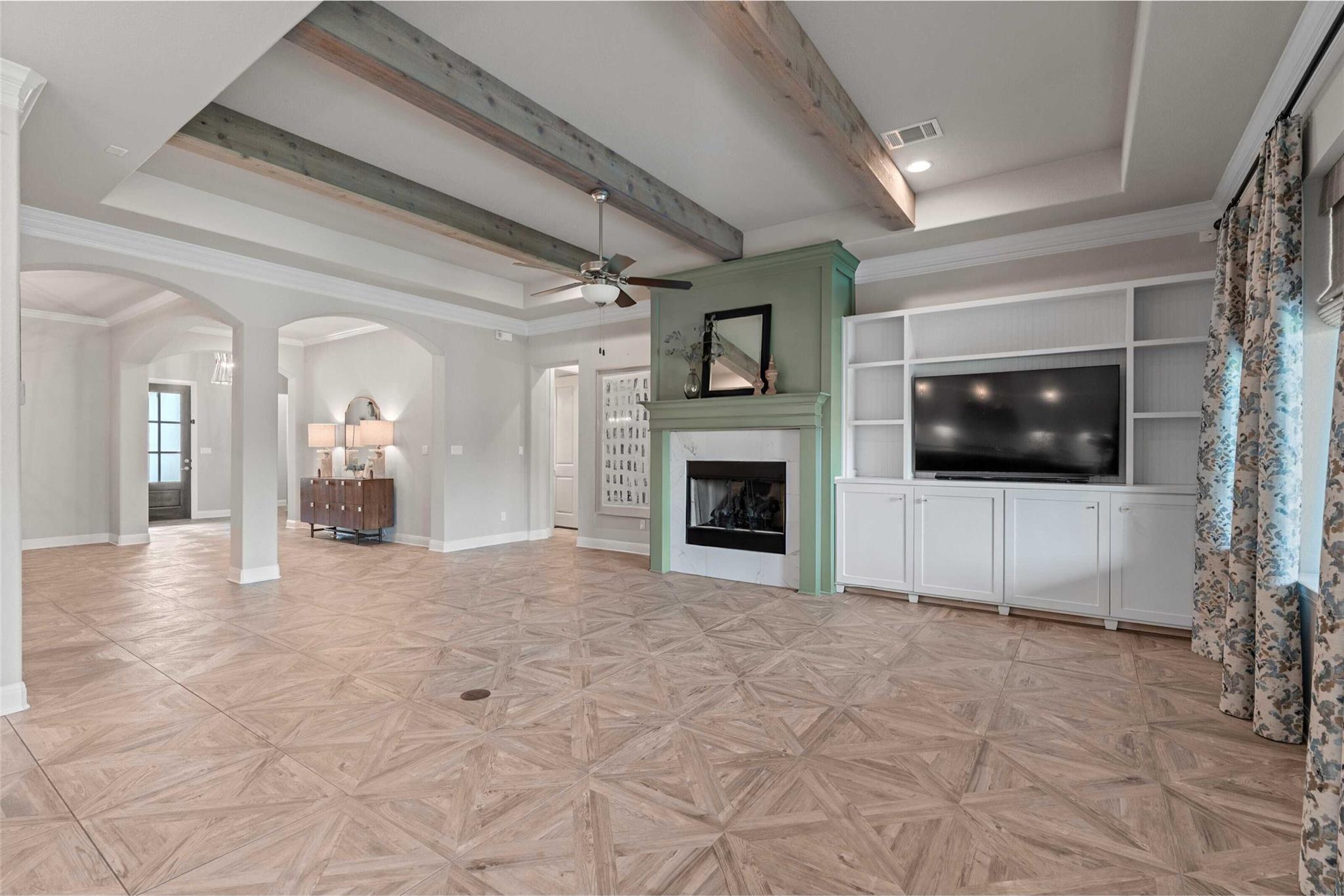 201 Barefoot Park Ln, Georgetown, TX 78628