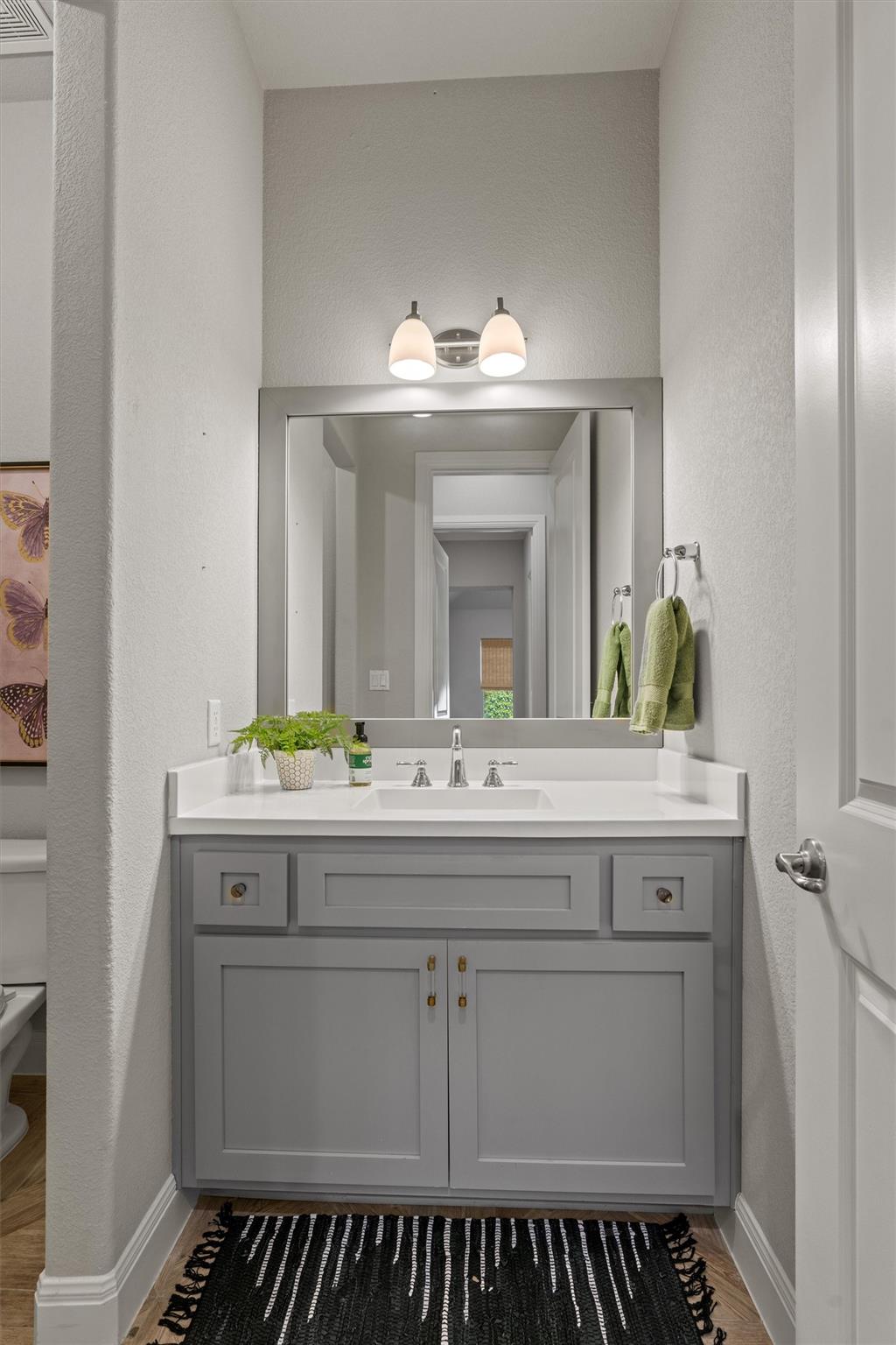 201 Barefoot Park Ln, Georgetown, TX 78628