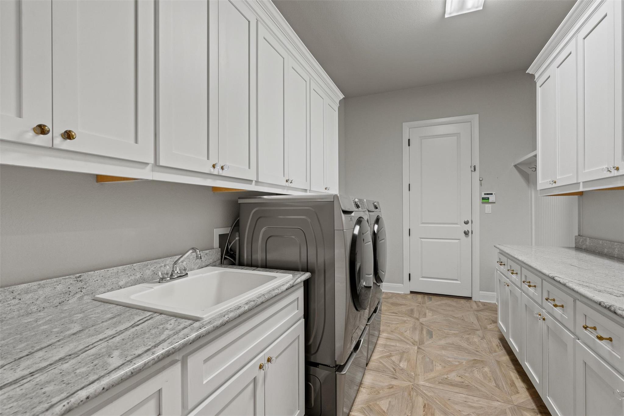 201 Barefoot Park Ln, Georgetown, TX 78628