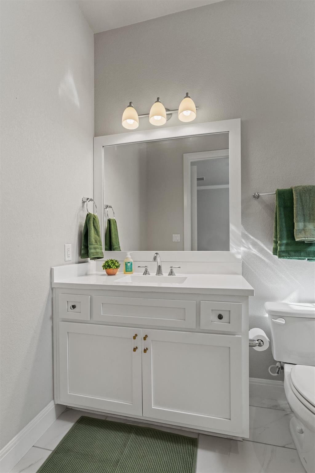 201 Barefoot Park Ln, Georgetown, TX 78628