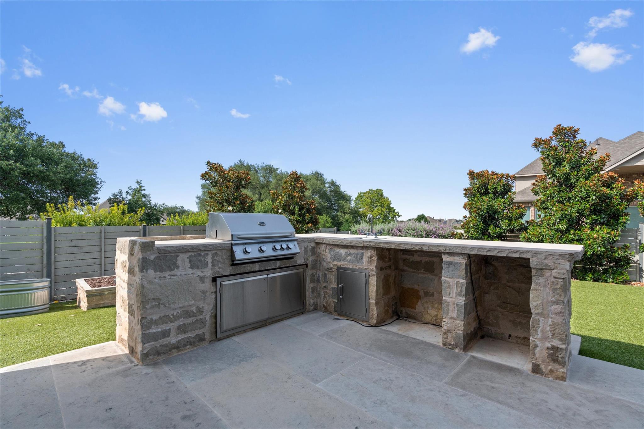 201 Barefoot Park Ln, Georgetown, TX 78628