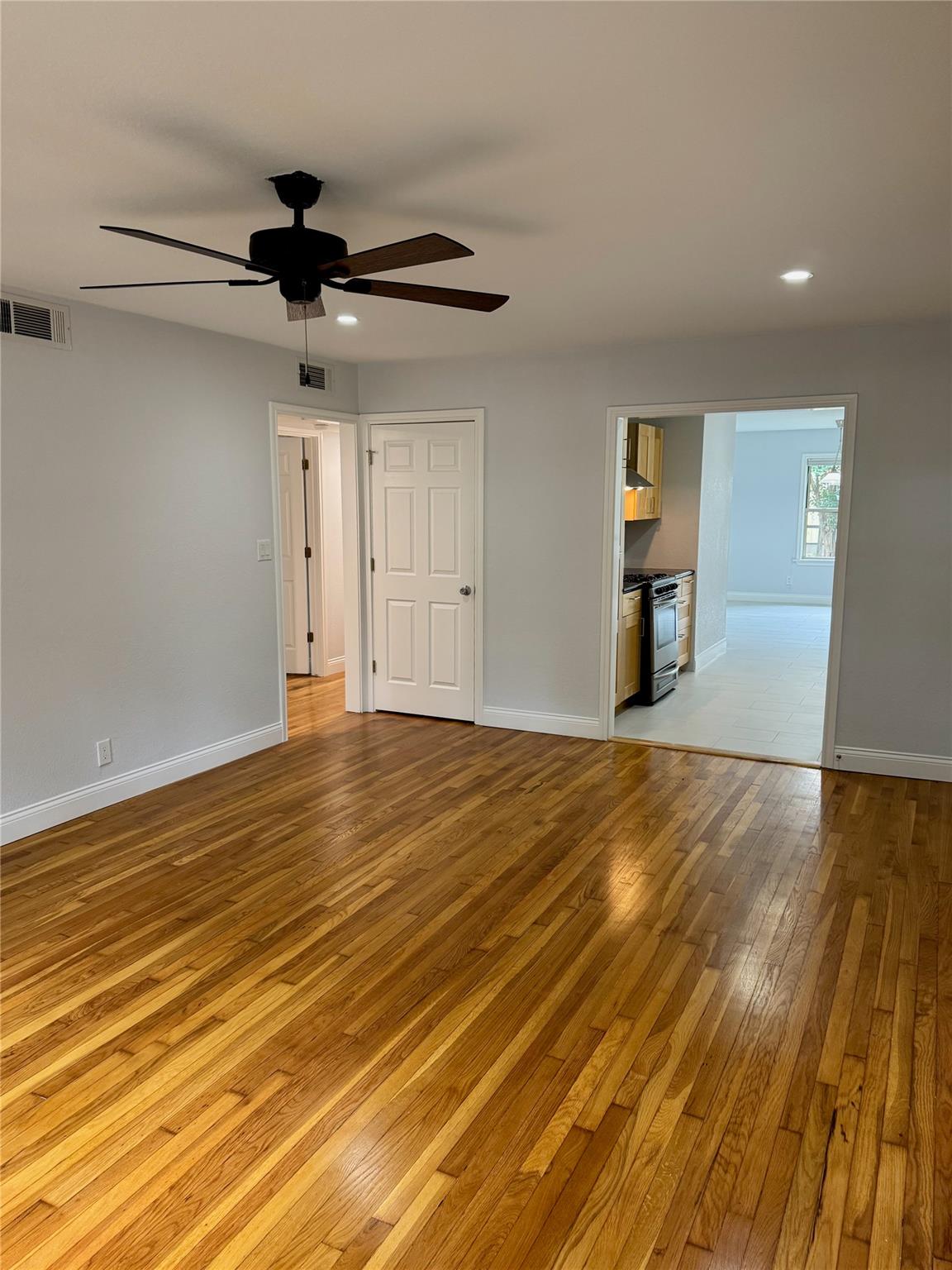 1009 Alegria Rd, Austin, TX 78757