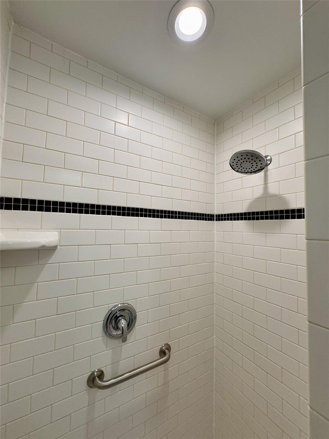 1009 Alegria Rd, Austin, TX 78757