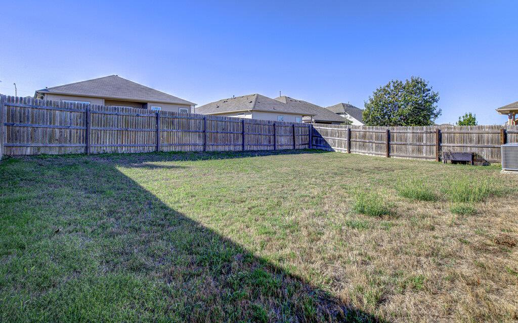 6705 Loretta White Ln, Austin, TX 78744
