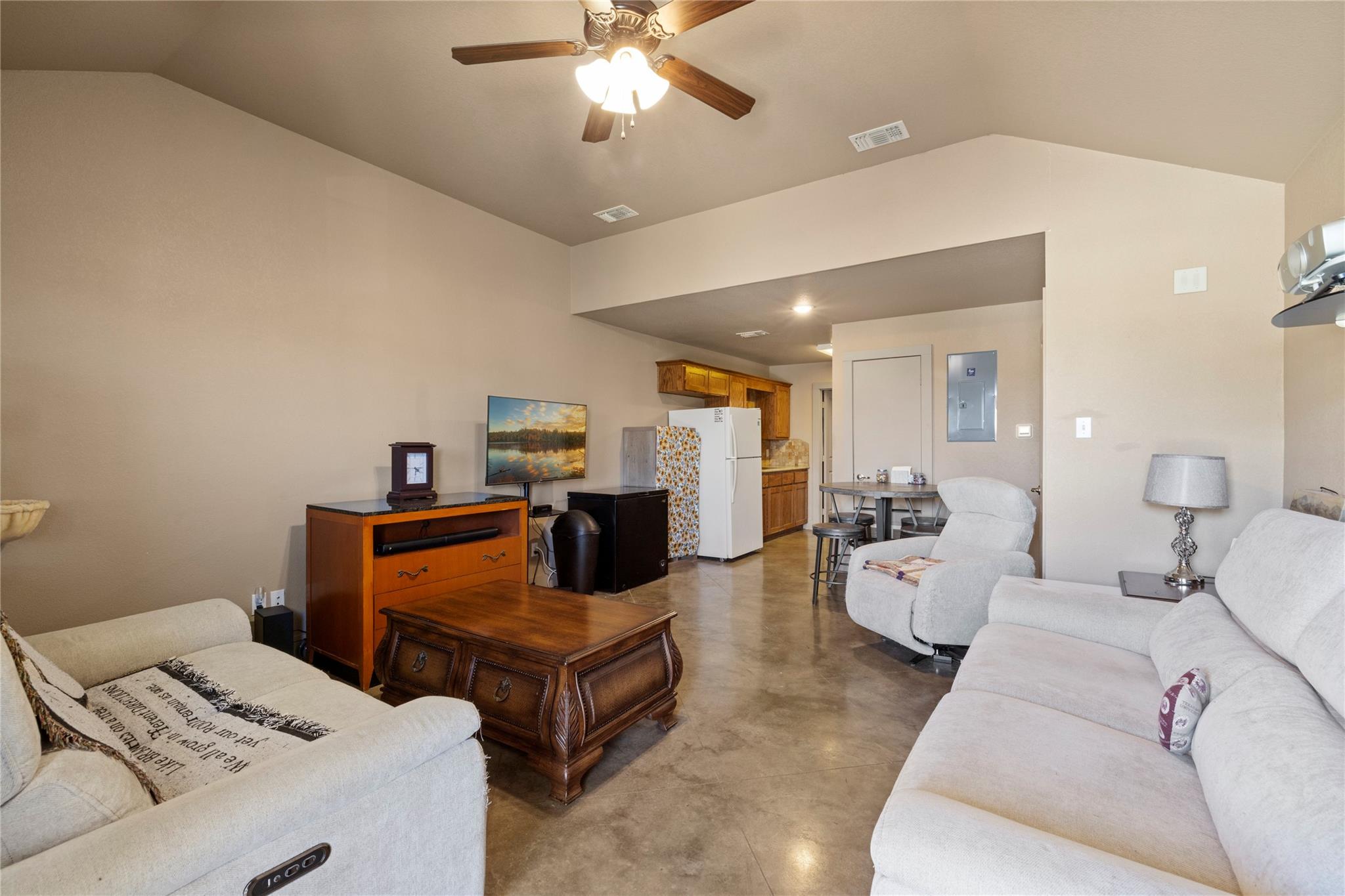 1239 Honor Ln, Temple, TX 76501