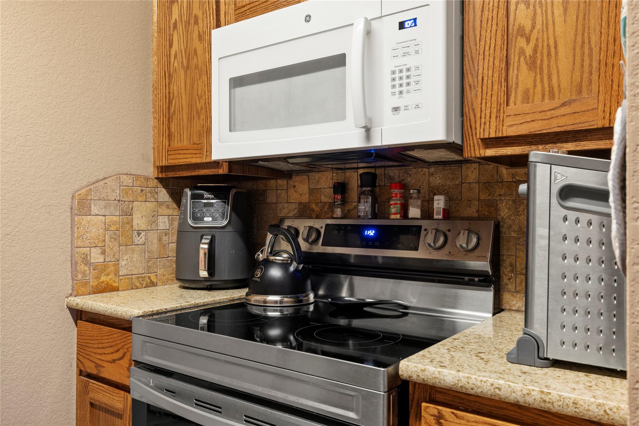 1239 Honor Ln, Temple, TX 76501