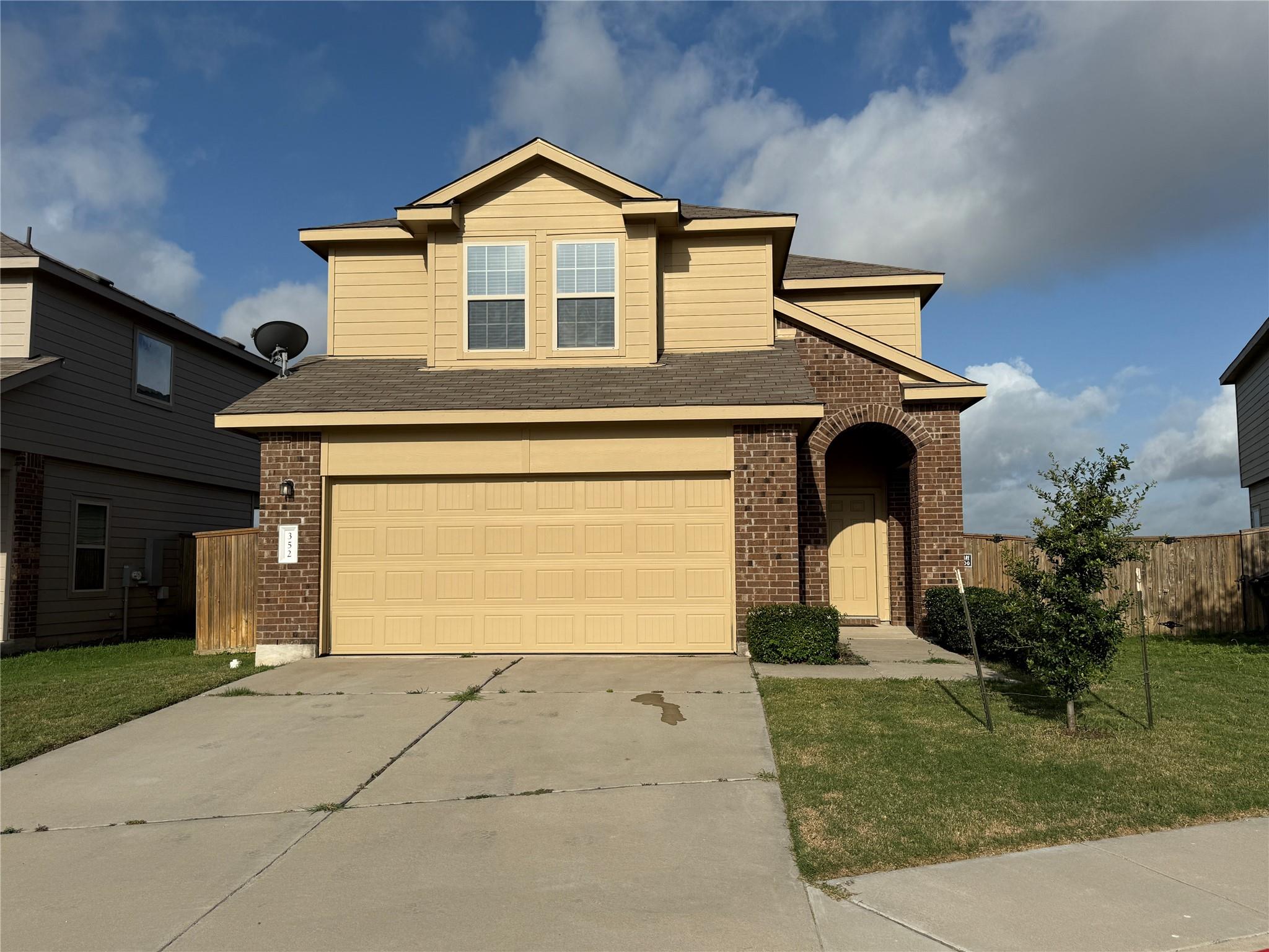 352 Circle Way # 37E, Jarrell, TX 76537