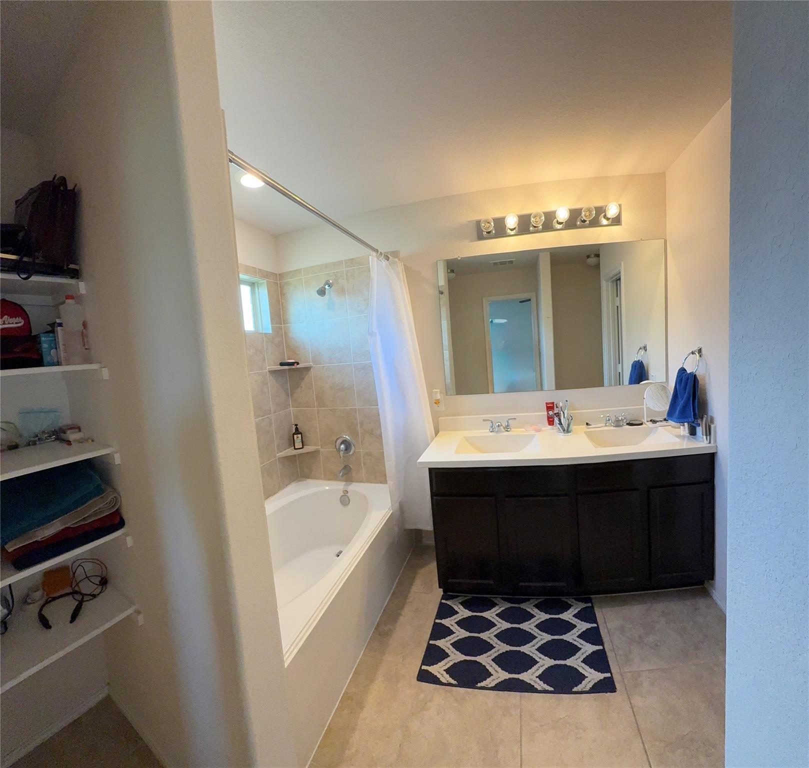 352 Circle Way # 37E, Jarrell, TX 76537