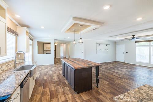 248 Wilbarger Creek Dr, Elgin, TX 78621