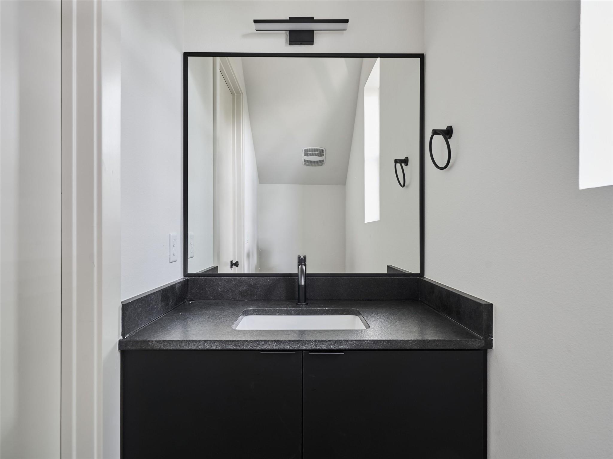 412 Hackberry Ln # 2, Austin, TX 78753