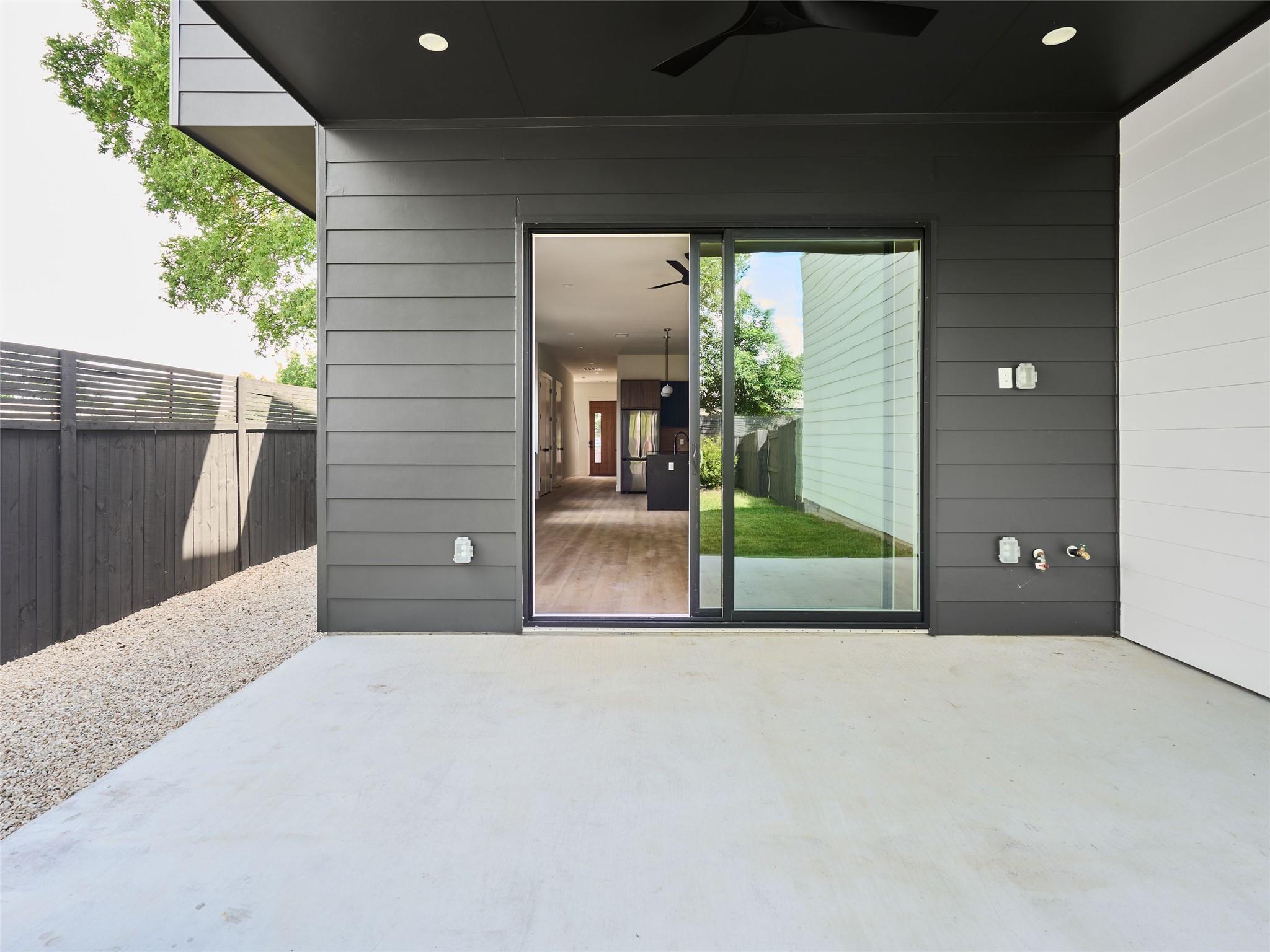 412 Hackberry Ln # 2, Austin, TX 78753