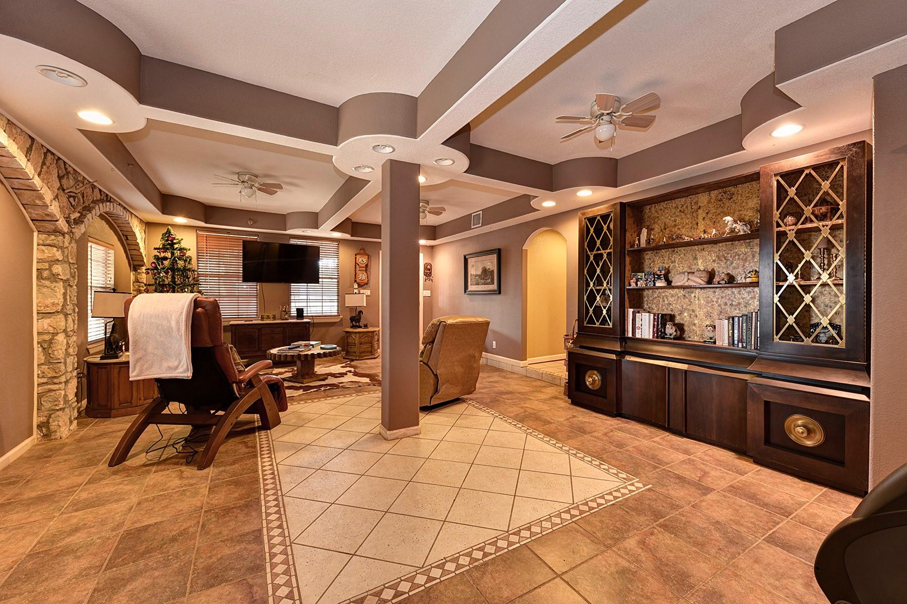 4525 Bell Springs Rd, Dripping Springs, TX 78620