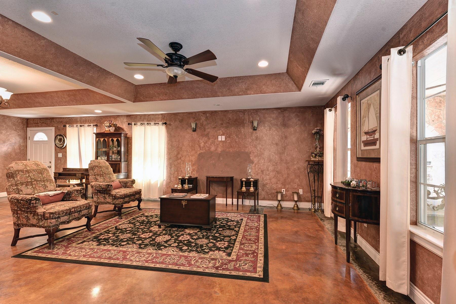 4525 Bell Springs Rd, Dripping Springs, TX 78620