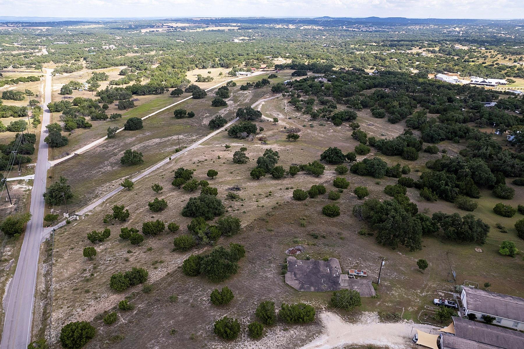 4525 Bell Springs Rd, Dripping Springs, TX 78620