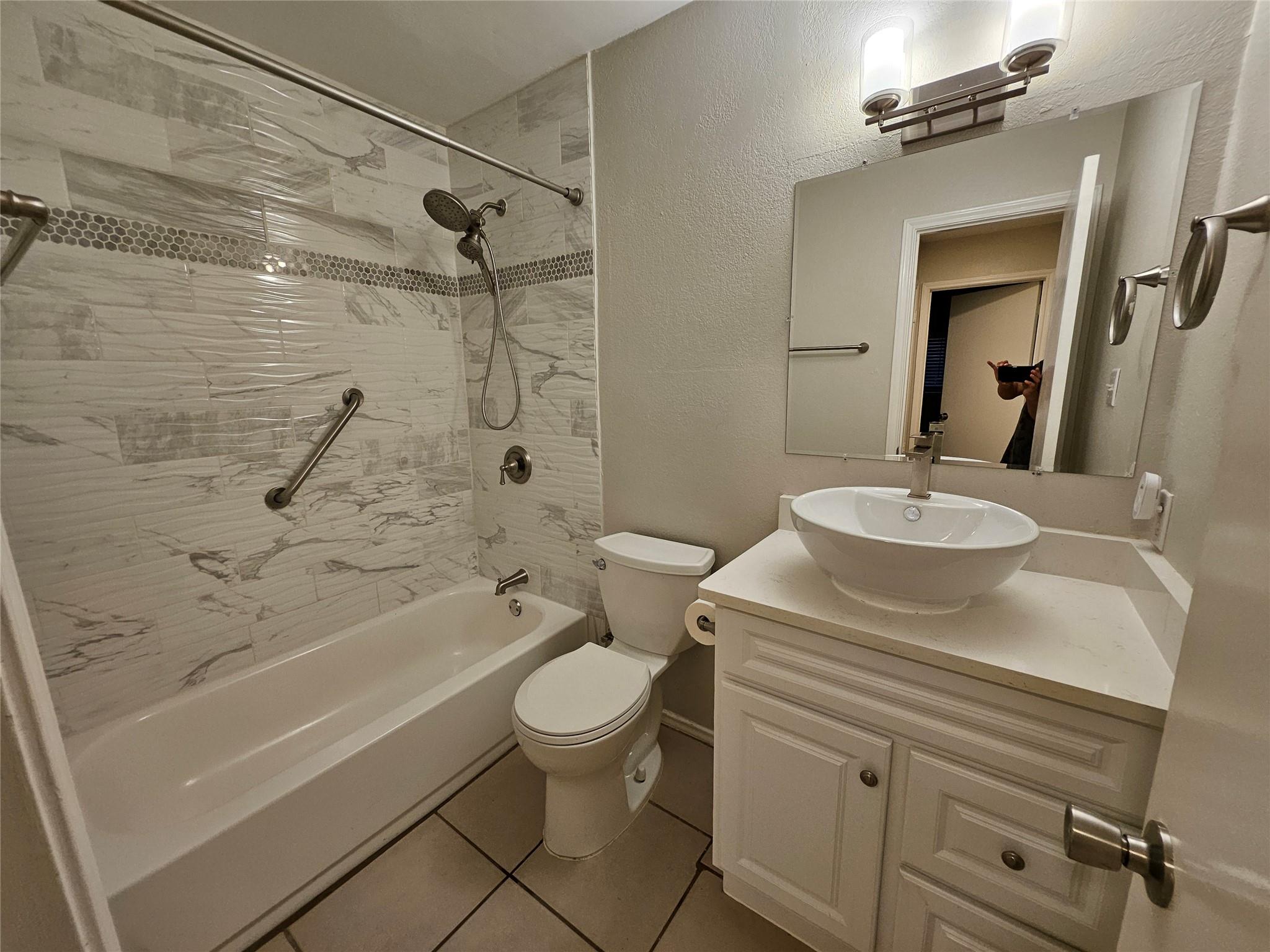 12806 Margit Dr, Austin, TX 78729