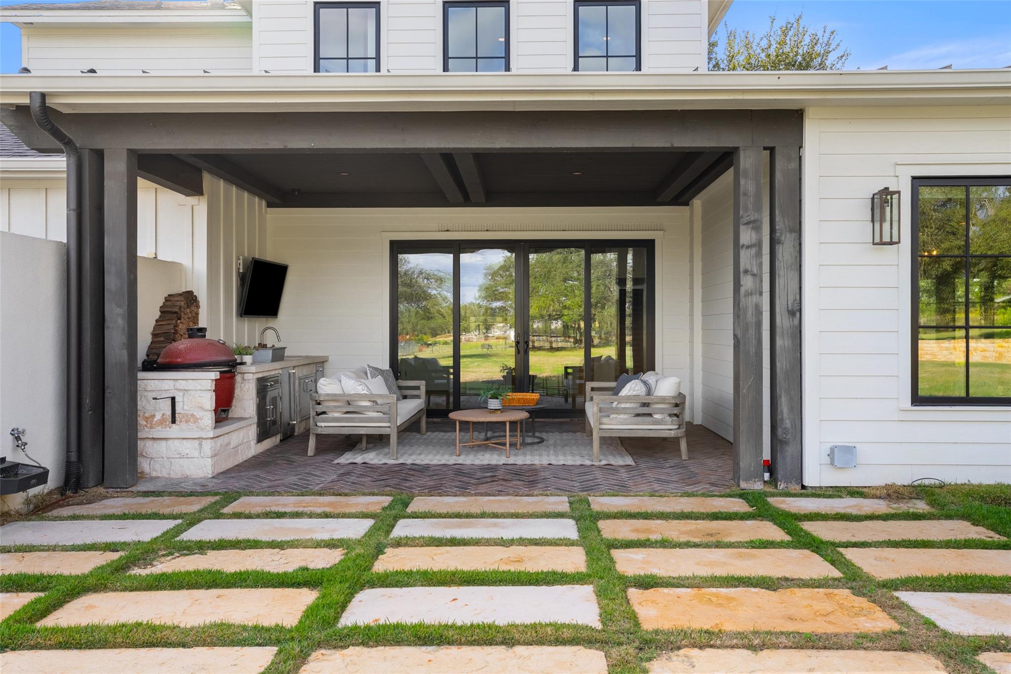 16908 Whispering Breeze, Austin, TX 78738