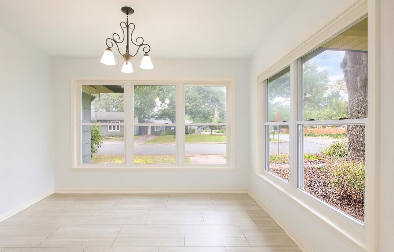 2701 W 49th 1/2 St, Austin, TX 78731