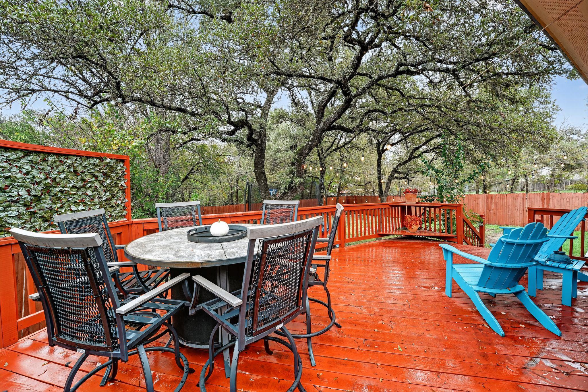 14906 Foy Dr, Lakeway, TX 78734