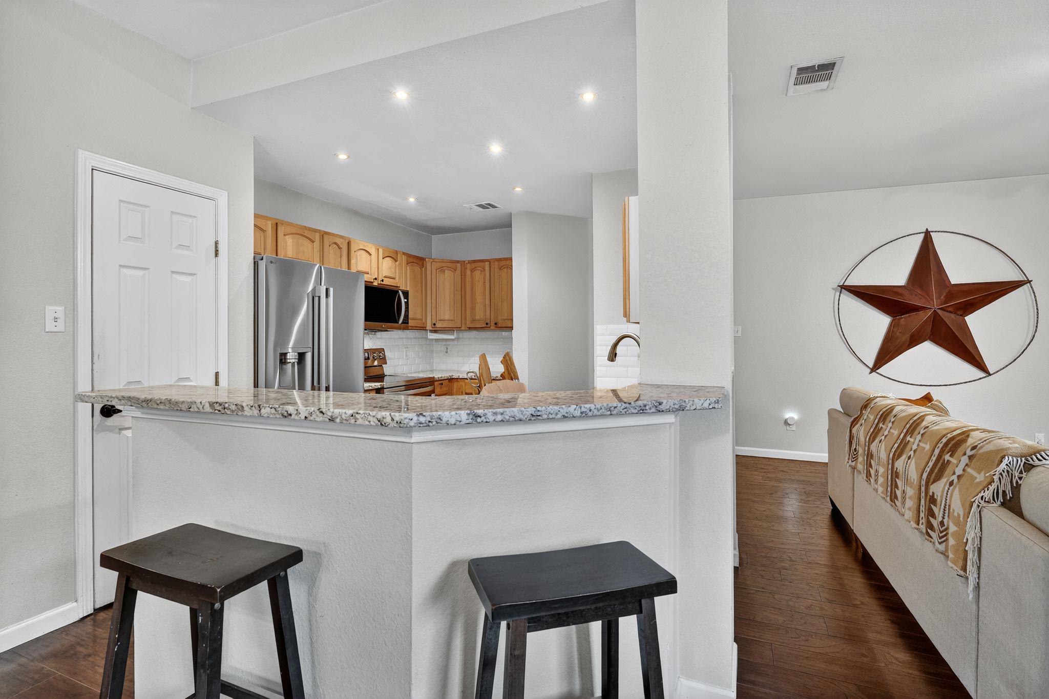 14906 Foy Dr, Lakeway, TX 78734