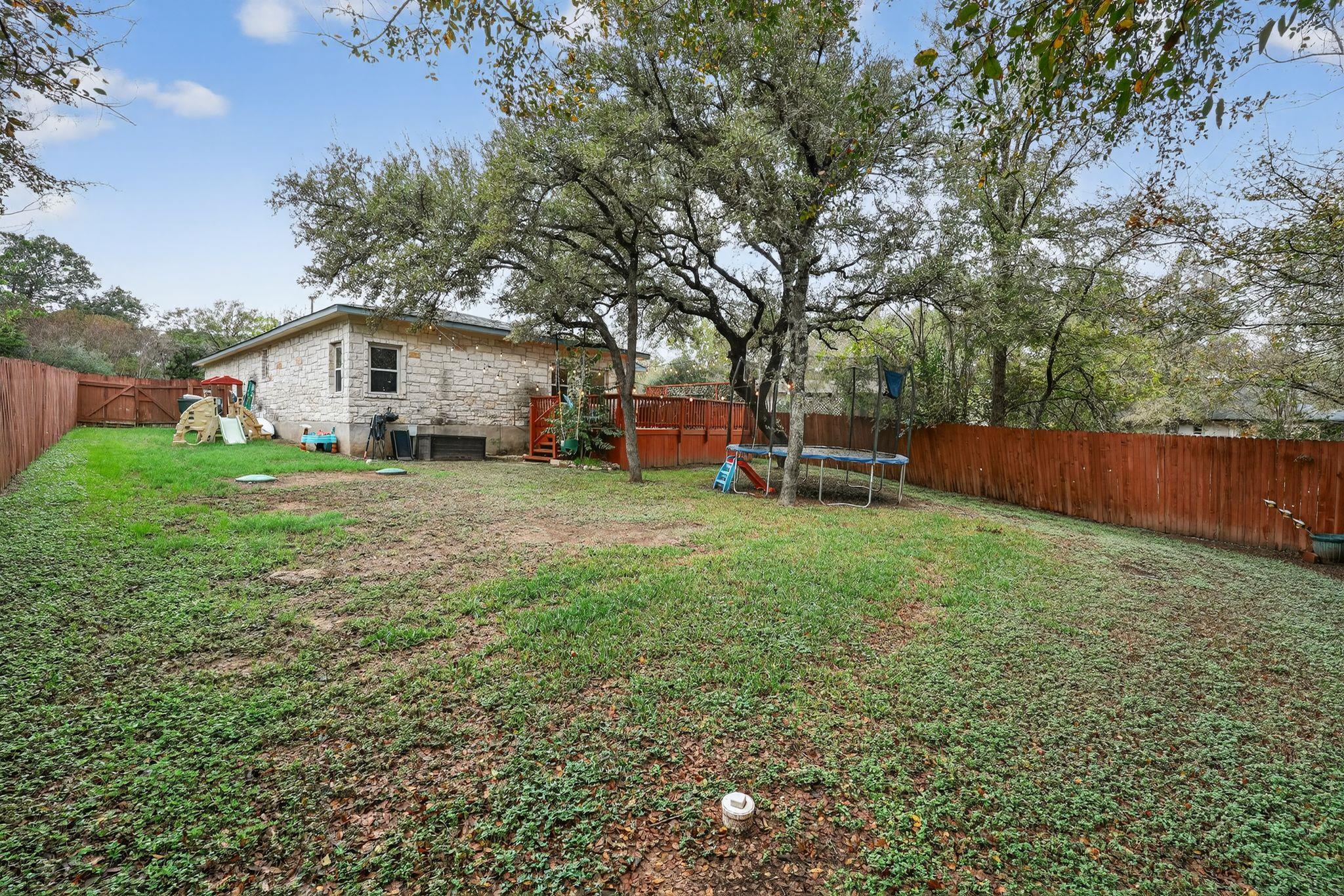 14906 Foy Dr, Lakeway, TX 78734