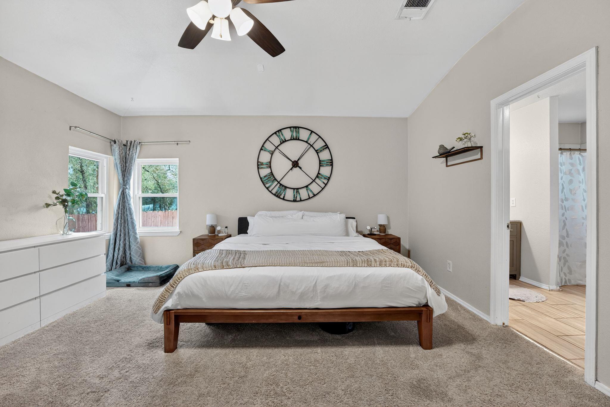 14906 Foy Dr, Lakeway, TX 78734