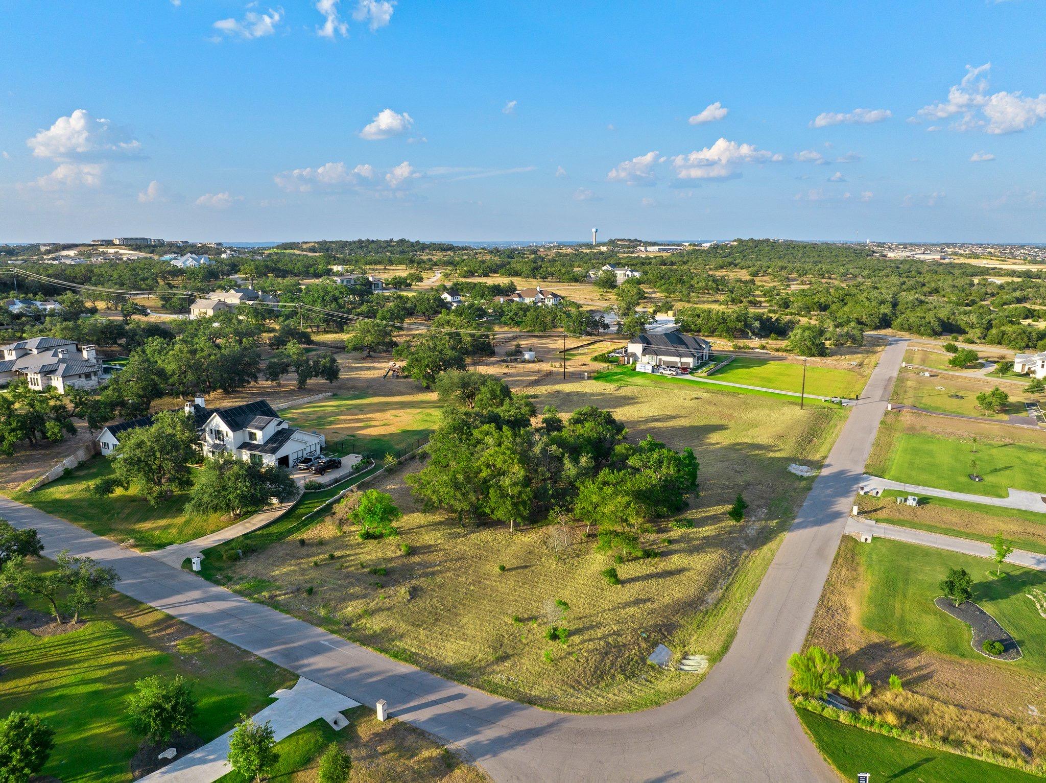 16800 Whispering Breeze Dr, Austin, TX 78738