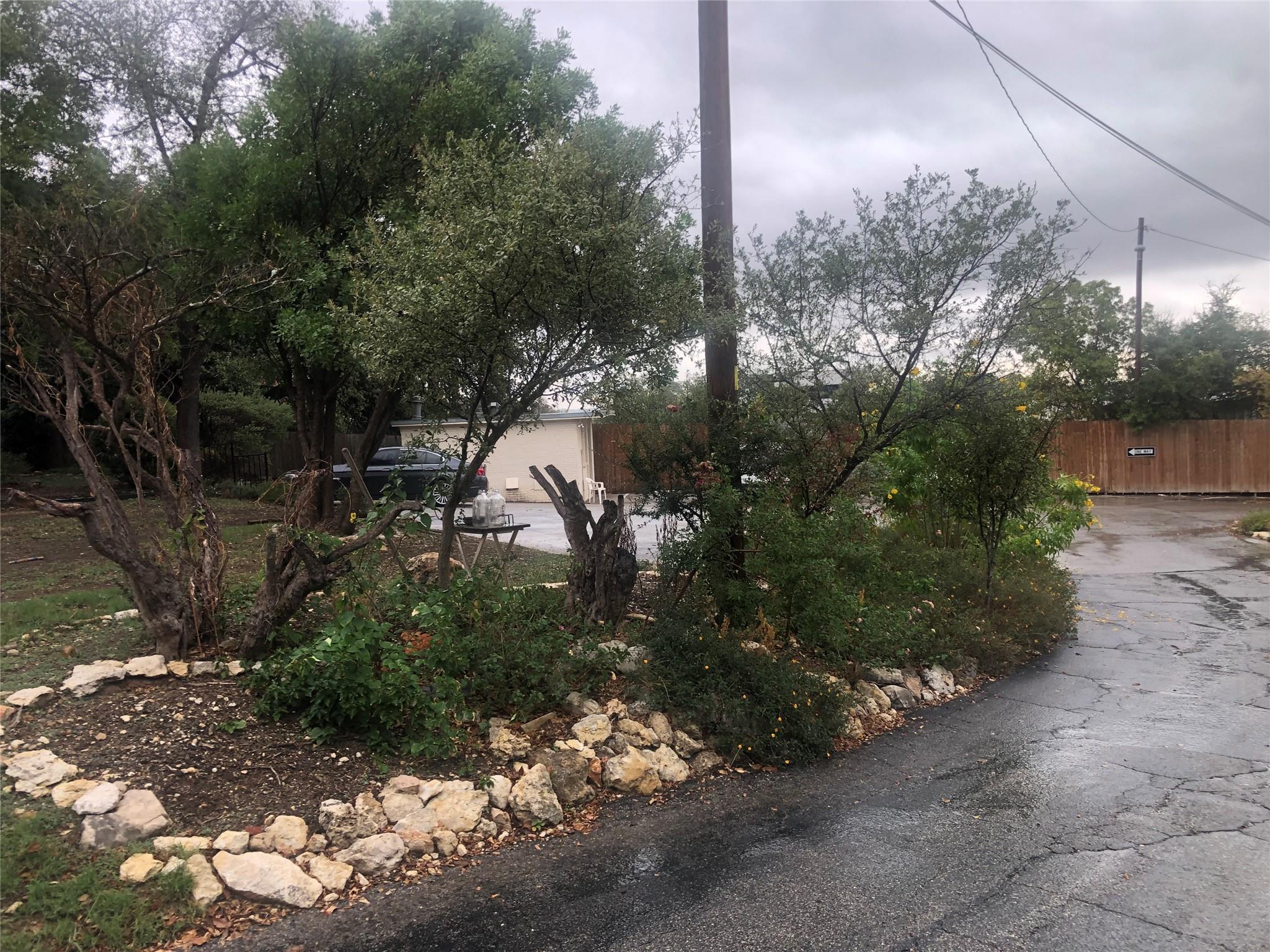 5330 Balcones Dr # A, Austin, TX 78731