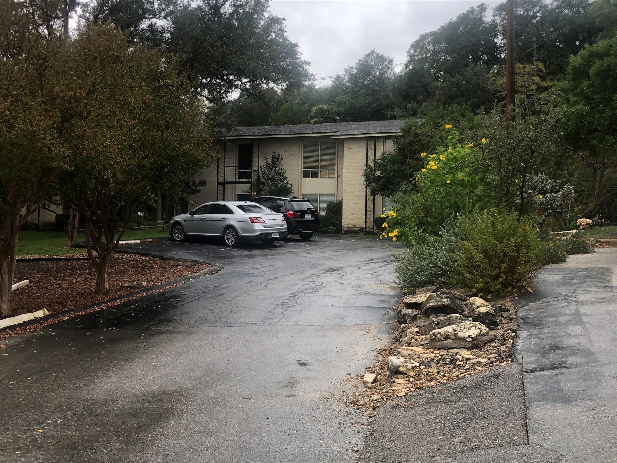 5330 Balcones Dr # A, Austin, TX 78731