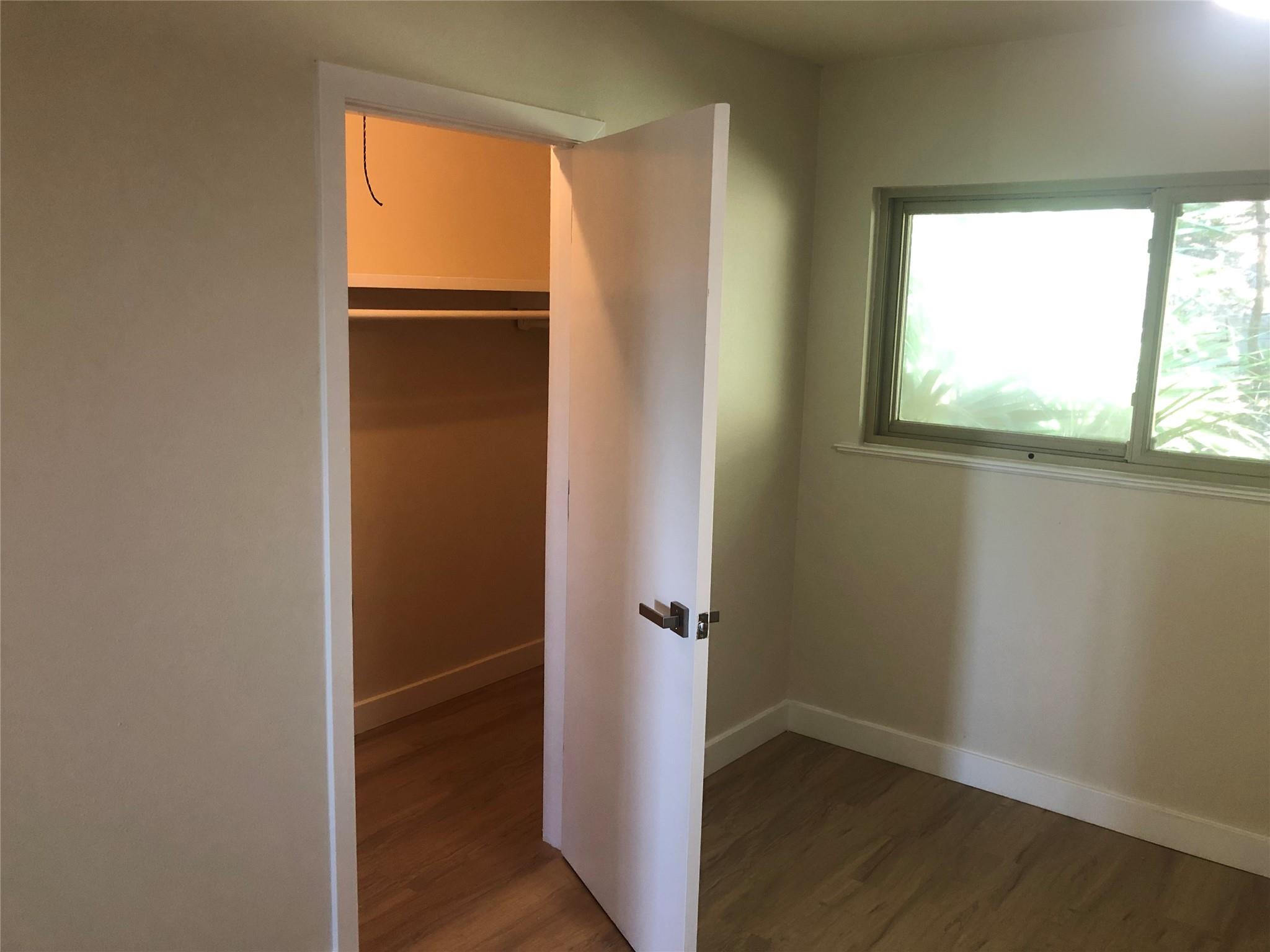 5330 Balcones Dr # A, Austin, TX 78731