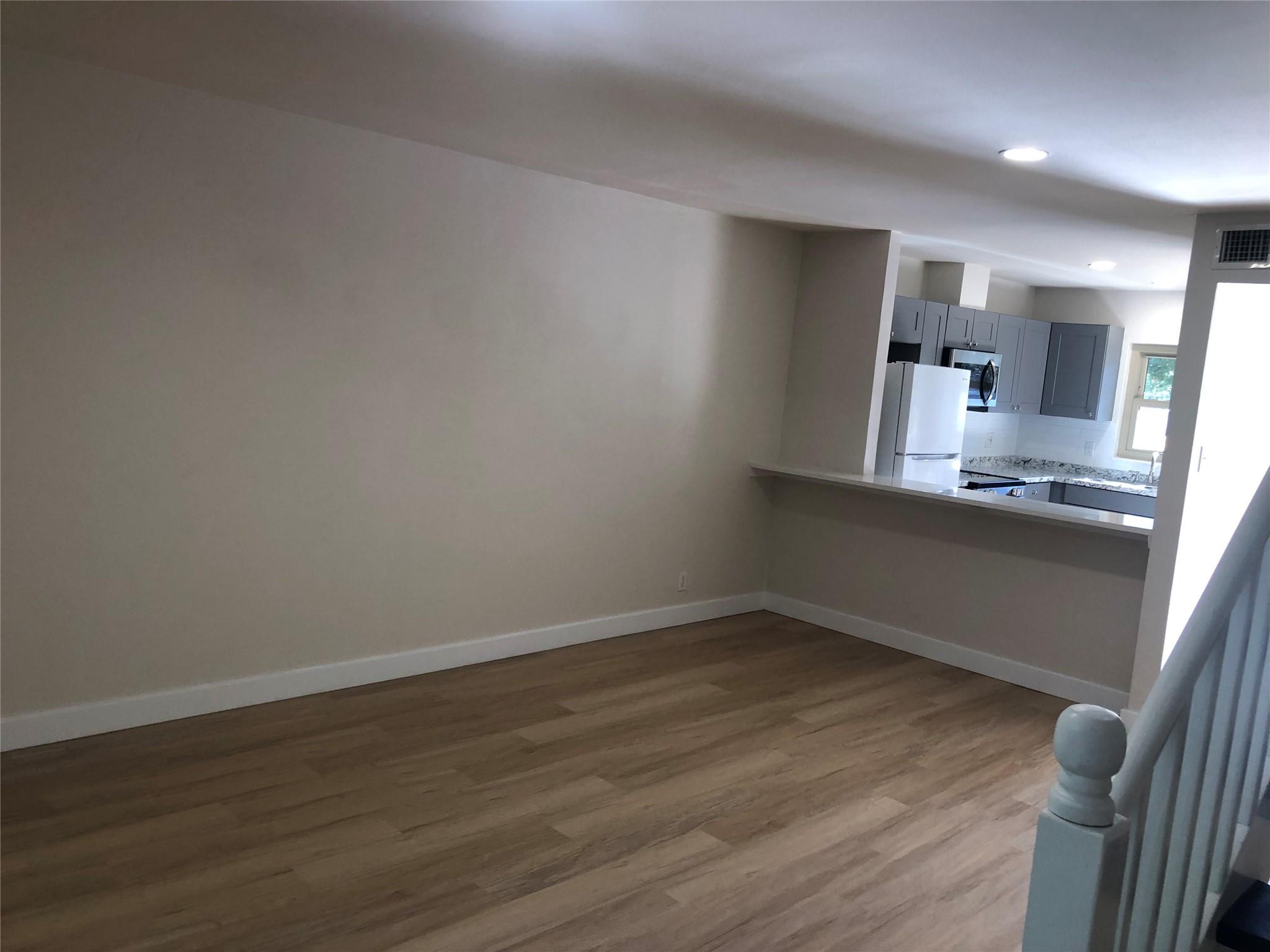 5330 Balcones Dr # A, Austin, TX 78731