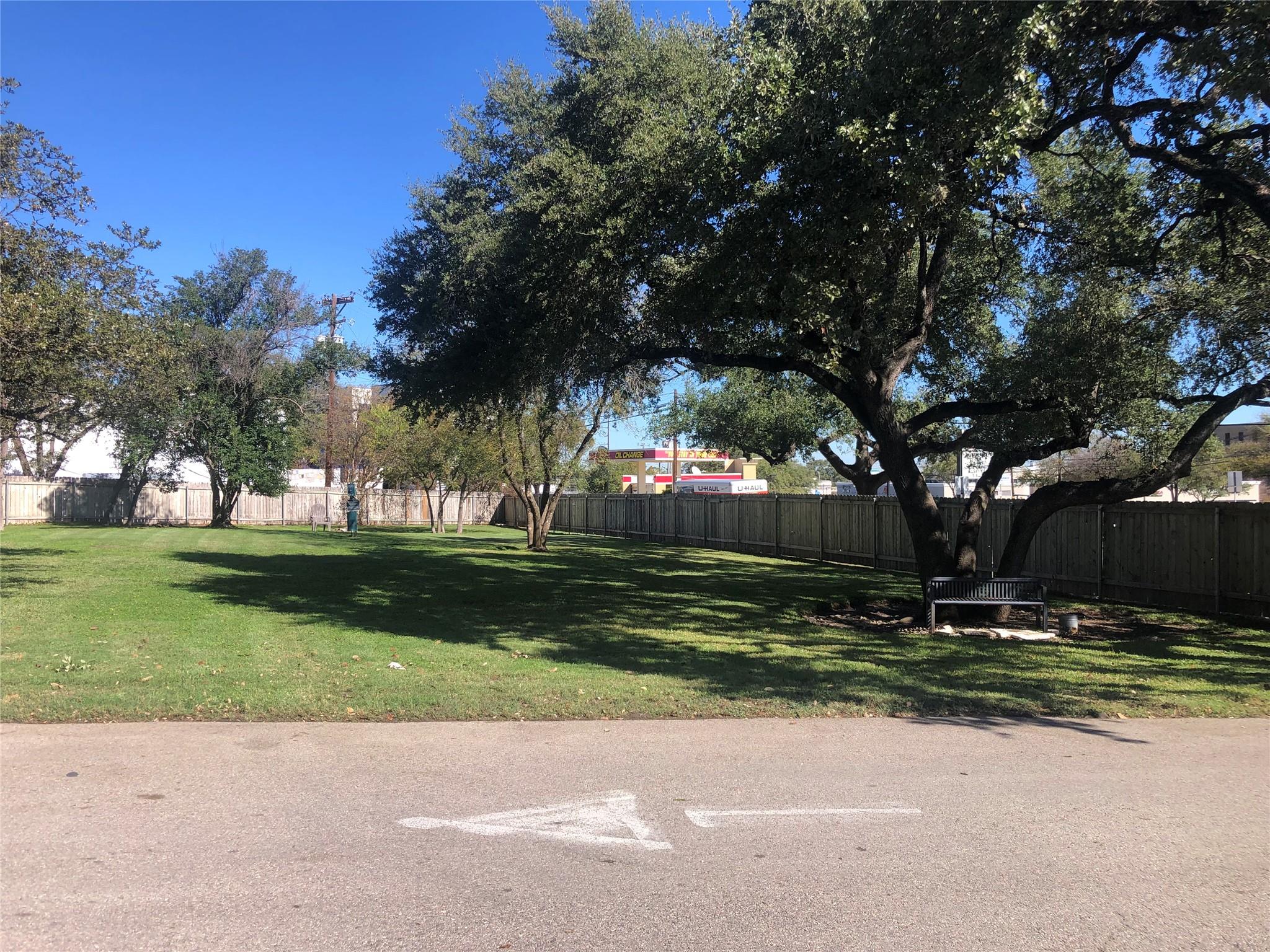 5330 Balcones Dr # A, Austin, TX 78731