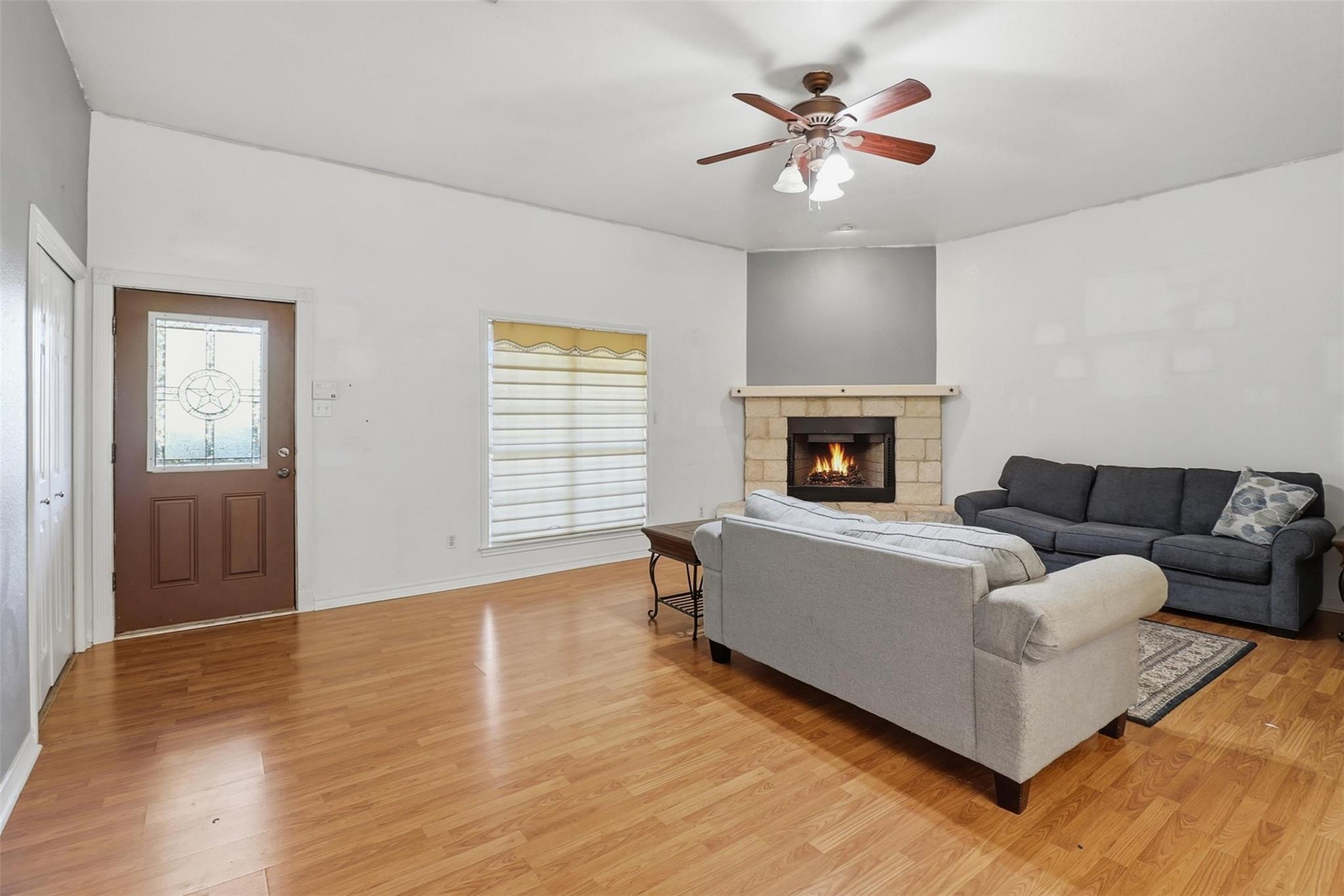 604 Galston Dr, Spicewood, TX 78669