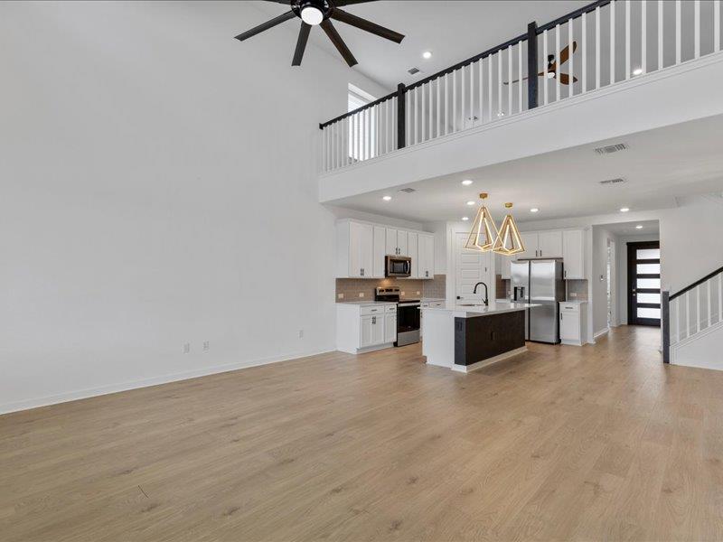 204 Mystic Canyon Ln, Georgetown, TX 78628