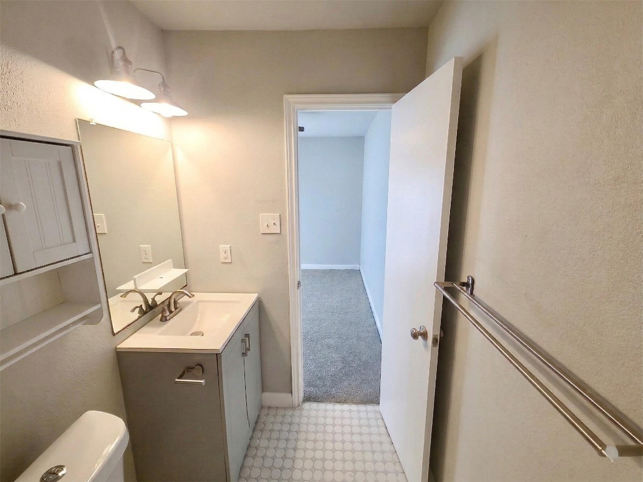 2401 La Casa Dr # A, Austin, TX 78704