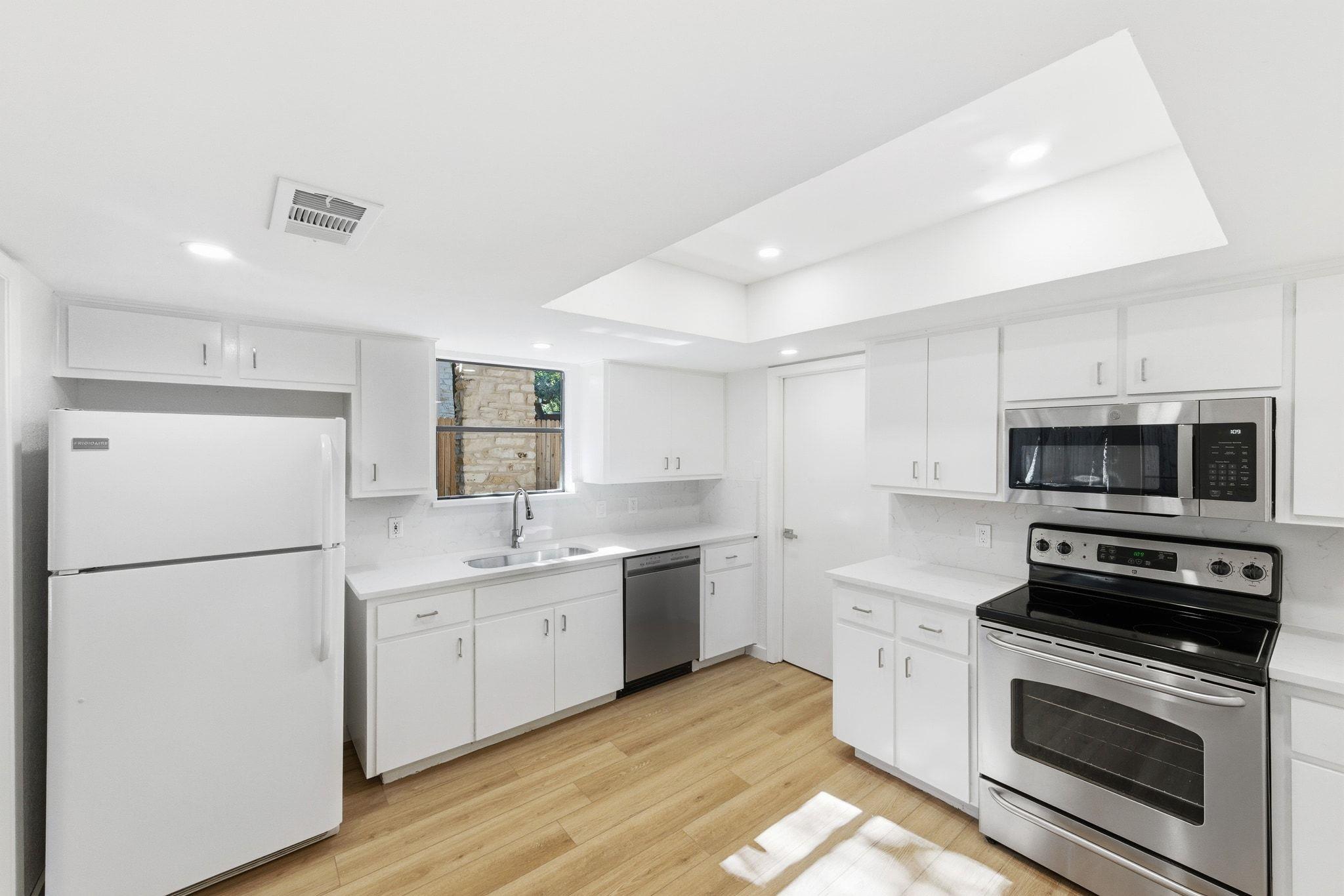 1301 Spyglass Dr, Austin, TX 78746