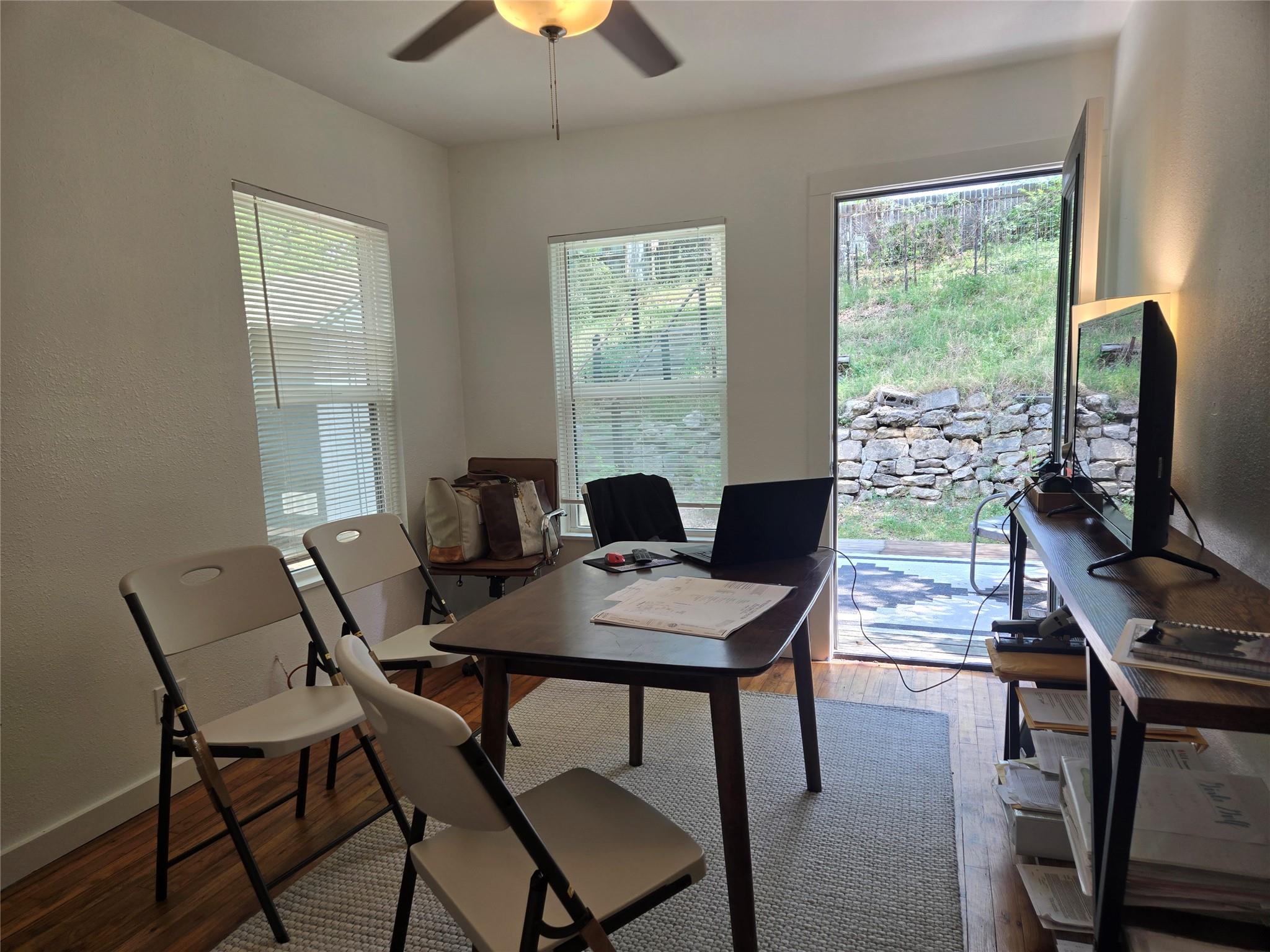 1307 Deloney St, Austin, TX 78721