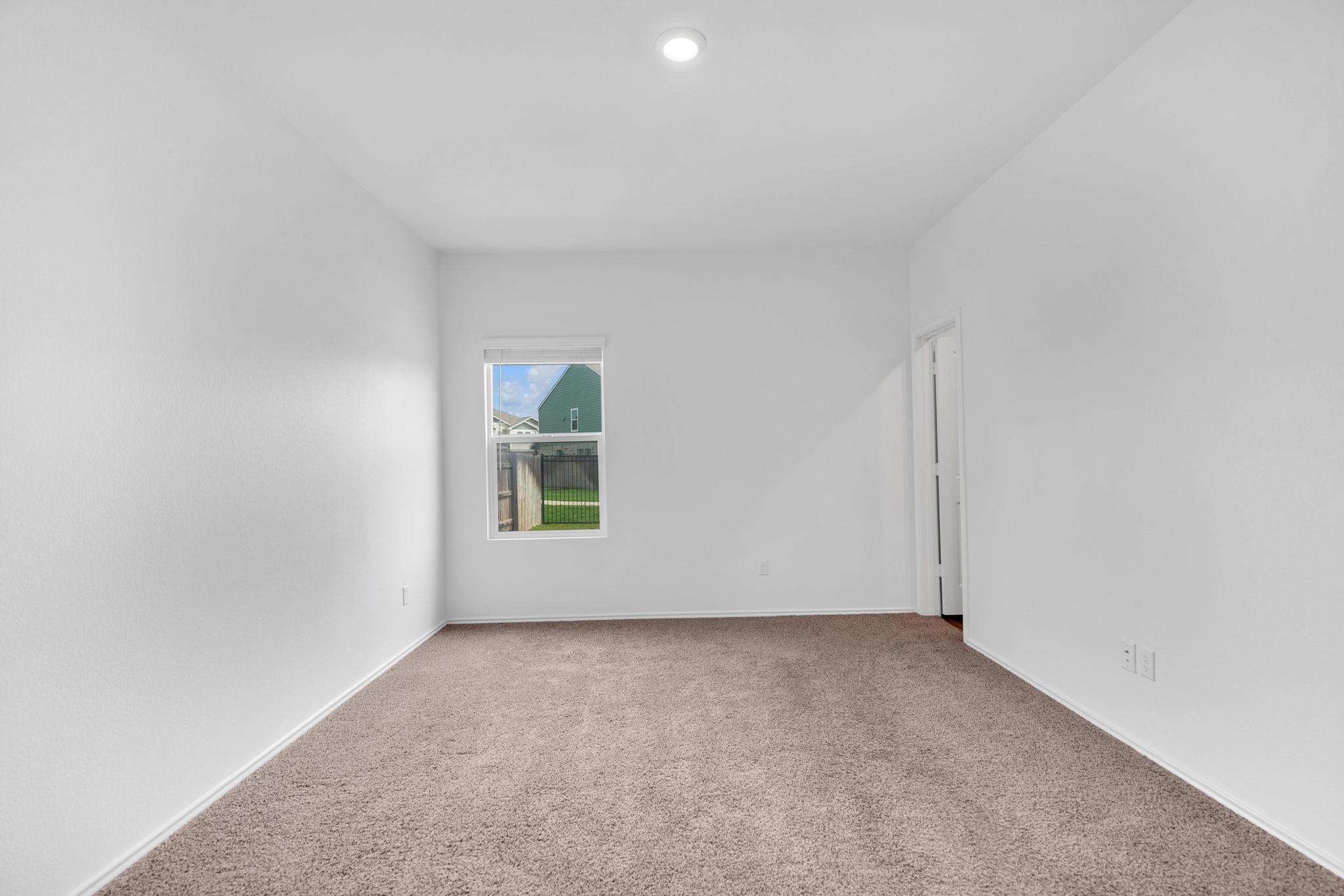 219 George Neggan Ln, Bastrop, TX 78602