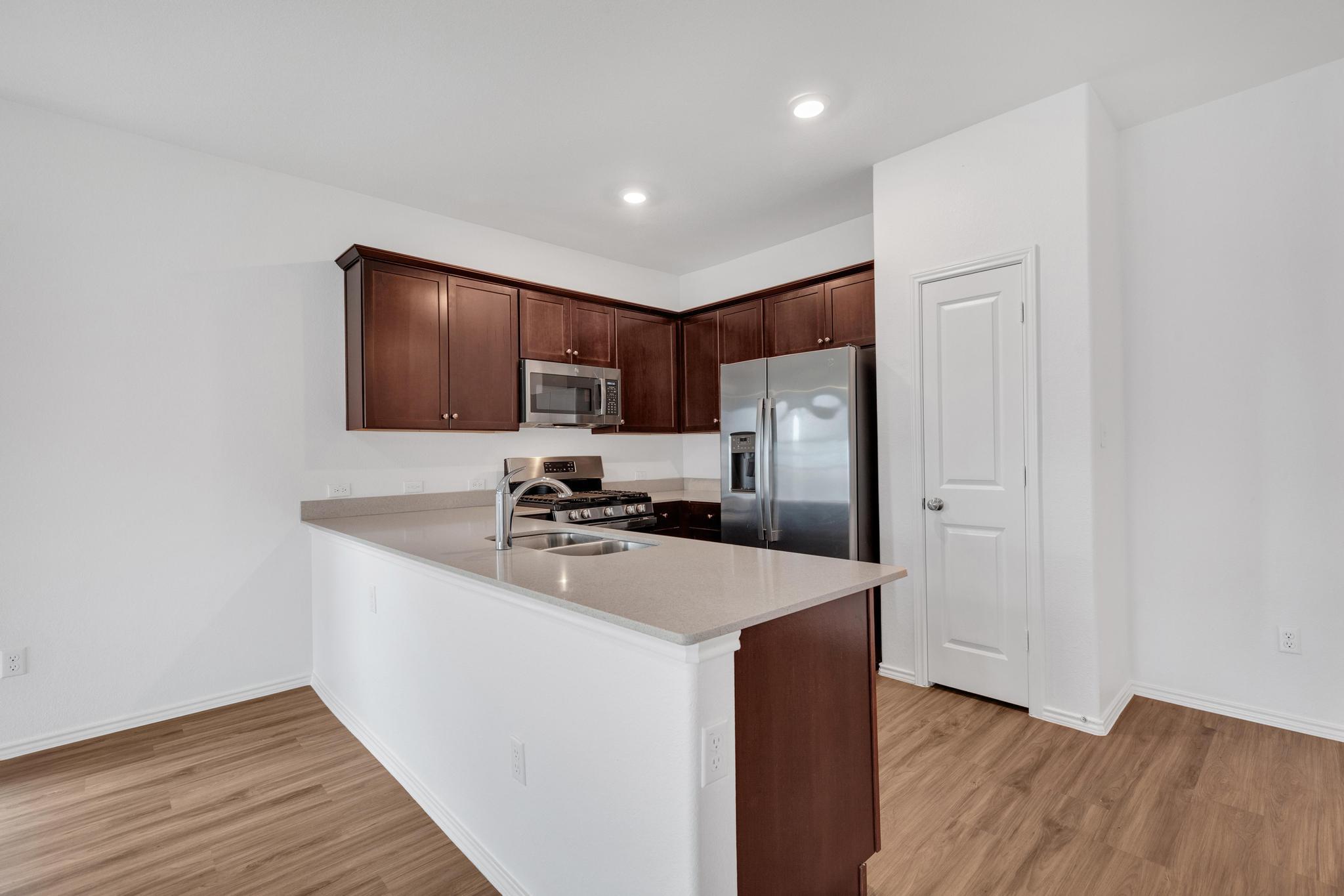 219 George Neggan Ln, Bastrop, TX 78602